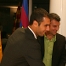 Josep Guardiola saludando al capitán, Marc Valiente, ante el presidente Joan Laporta.