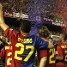 Los jugadores son ovacionados por los seguidores del FC Barcelona.